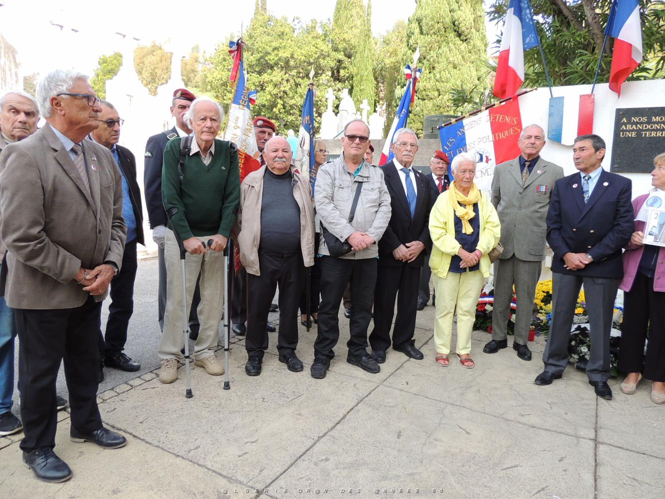 2017 11 02 HYERES CEREMONIE DE TOUSSAINT STELE DE NOS DEFUNTS (50).JPG -           